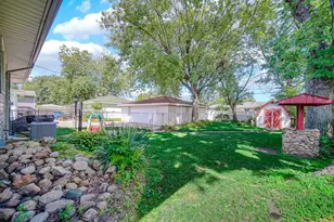 3443 43rd St, Highland, IN 46322 - Photo 19