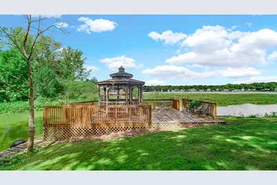 20906 S Lake Drive, Walkerton, IN 46574 - Photo 11