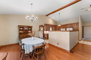 528 W 100 N, Valparaiso, IN 46385 - Photo 17