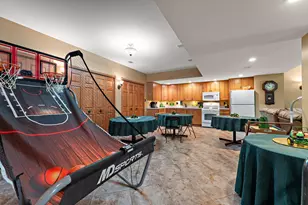 528 W 100 N, Valparaiso, IN 46385 - Photo 29