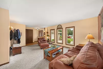 1012 Richmond Court, Dyer, IN 46311 - Photo 3