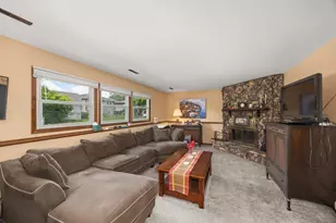 1012 Richmond Ct, Dyer, IN 46311 - Photo 11