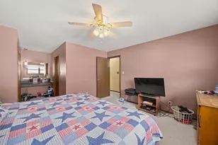 1012 Richmond Ct, Dyer, IN 46311 - Photo 17