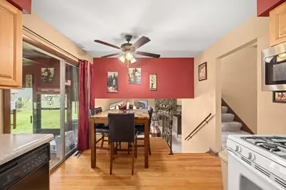 1012 Richmond Court, Dyer, IN 46311 - Photo 7