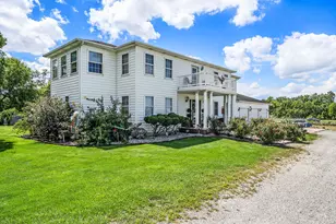 928 N Calumet Ave, Chesterton, IN 46304 - Photo 5