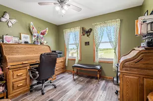 928 N Calumet Ave, Chesterton, IN 46304 - Photo 17