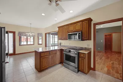 617 Fawn Circle, Lowell, IN 46356 - Photo 7