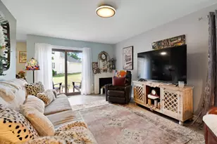 2111 Tupelo Ln, Chesterton, IN 46304 - Photo 5