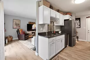 2111 Tupelo Ln, Chesterton, IN 46304 - Photo 9