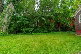 1025 Indiana Ave, La Porte, IN 46350 - Photo 5