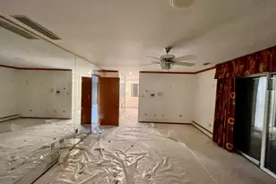 8000 Forest Ave, Gary, IN 46403 - Photo 21