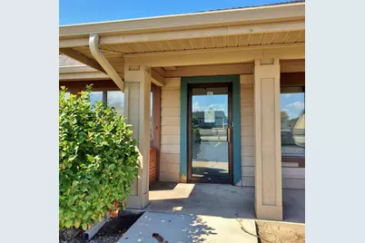 230 Commerce Square #D2, Michigan City, IN 46360 - Photo 3