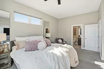 310 N Indiana Avenue, Crown Point, IN 46307 - Photo 17