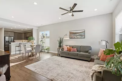 310 N Indiana Avenue, Crown Point, IN 46307 - Photo 5