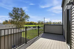 310 N Indiana Ave, Crown Point, IN 46307 - Photo 19