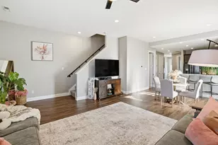 310 N Indiana Ave, Crown Point, IN 46307 - Photo 7