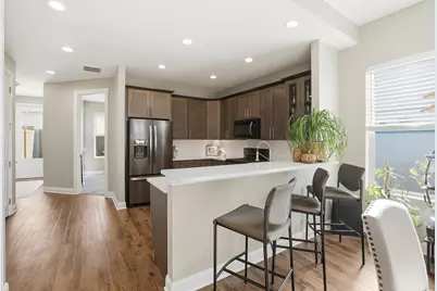 310 N Indiana Avenue, Crown Point, IN 46307 - Photo 11