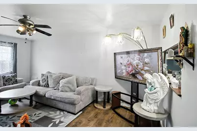 2110 Yorktowne Drive, Valparaiso, IN 46383 - Photo 5