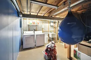 2110 Yorktowne Dr, Valparaiso, IN 46383 - Photo 31