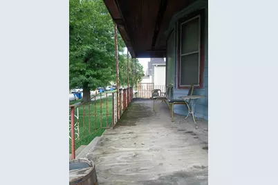 2243 W 10th Place, Gary, IN 46404 - Photo 5