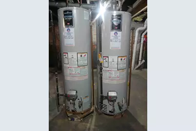 2243 W 10th Place, Gary, IN 46404 - Photo 33