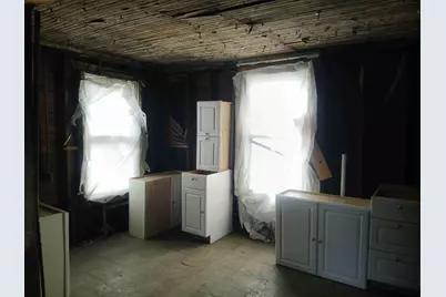 2243 W 10th Place, Gary, IN 46404 - Photo 13