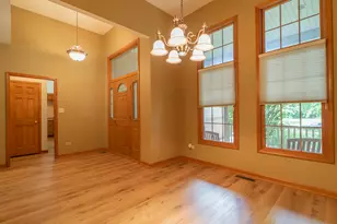 1874 Catkin Cir, Chesterton, IN 46304 - Photo 5