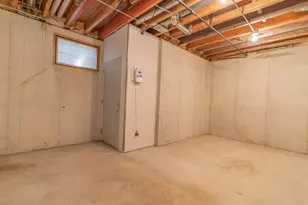 1874 Catkin Cir, Chesterton, IN 46304 - Photo 39