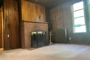 484 Grove Ave, Valparaiso, IN 46385 - Photo 11