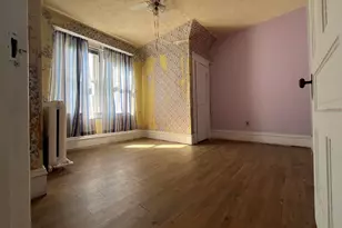 484 Grove Ave, Valparaiso, IN 46385 - Photo 17