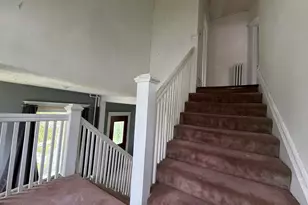 484 Grove Ave, Valparaiso, IN 46385 - Photo 13
