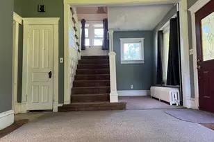 484 Grove Ave, Valparaiso, IN 46385 - Photo 3