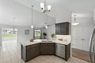 13926 Breakwater Ln, Cedar Lake, IN 46303 - Photo 17