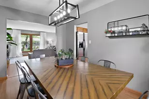 1710 Peachtree Dr, Valparaiso, IN 46383 - Photo 5