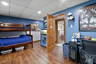 1710 Peachtree Dr, Valparaiso, IN 46383 - Photo 21