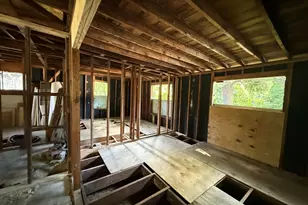 2157 E 20th Ave, Gary, IN 46407 - Photo 5