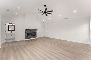 4298 W 77th Pl, Merrillville, IN 46410 - Photo 29