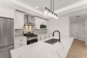 4298 W 77th Pl, Merrillville, IN 46410 - Photo 15