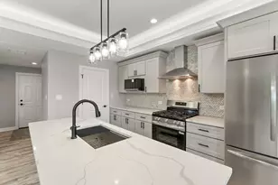 4292 W 77th Pl, Merrillville, IN 46410 - Photo 17