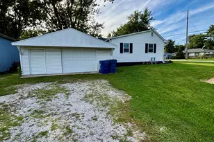 308 E Bates St, Hebron, IN 46341 - Photo 15