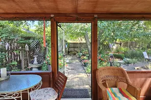 1025 N Vanderburg St, Gary, IN 46403 - Photo 53