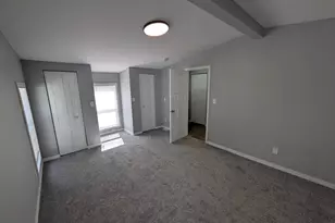 709 W Wilson St, Hebron, IN 46341 - Photo 11