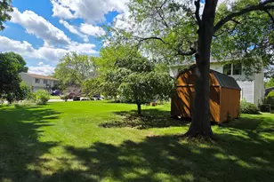 2106 Worthington Dr, Valparaiso, IN 46383 - Photo 39