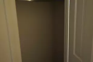 2106 Worthington Dr, Valparaiso, IN 46383 - Photo 31