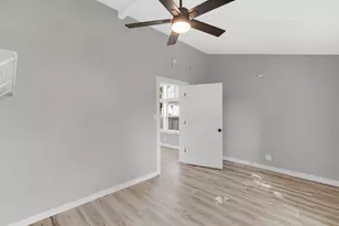 524 N Market St, Winamac, IN 46996 - Photo 7