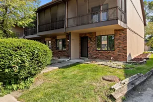 850 Jordan Cir, Schererville, IN 46375 - Photo 1