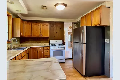 6620 E State Road 10, Knox, IN 46534 - Photo 9