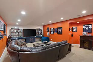 1127 Stonebridge Dr, Schererville, IN 46375 - Photo 25