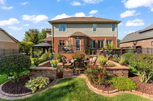 1127 Stonebridge Dr, Schererville, IN 46375 - Photo 33