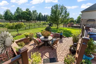 1127 Stonebridge Dr, Schererville, IN 46375 - Photo 31